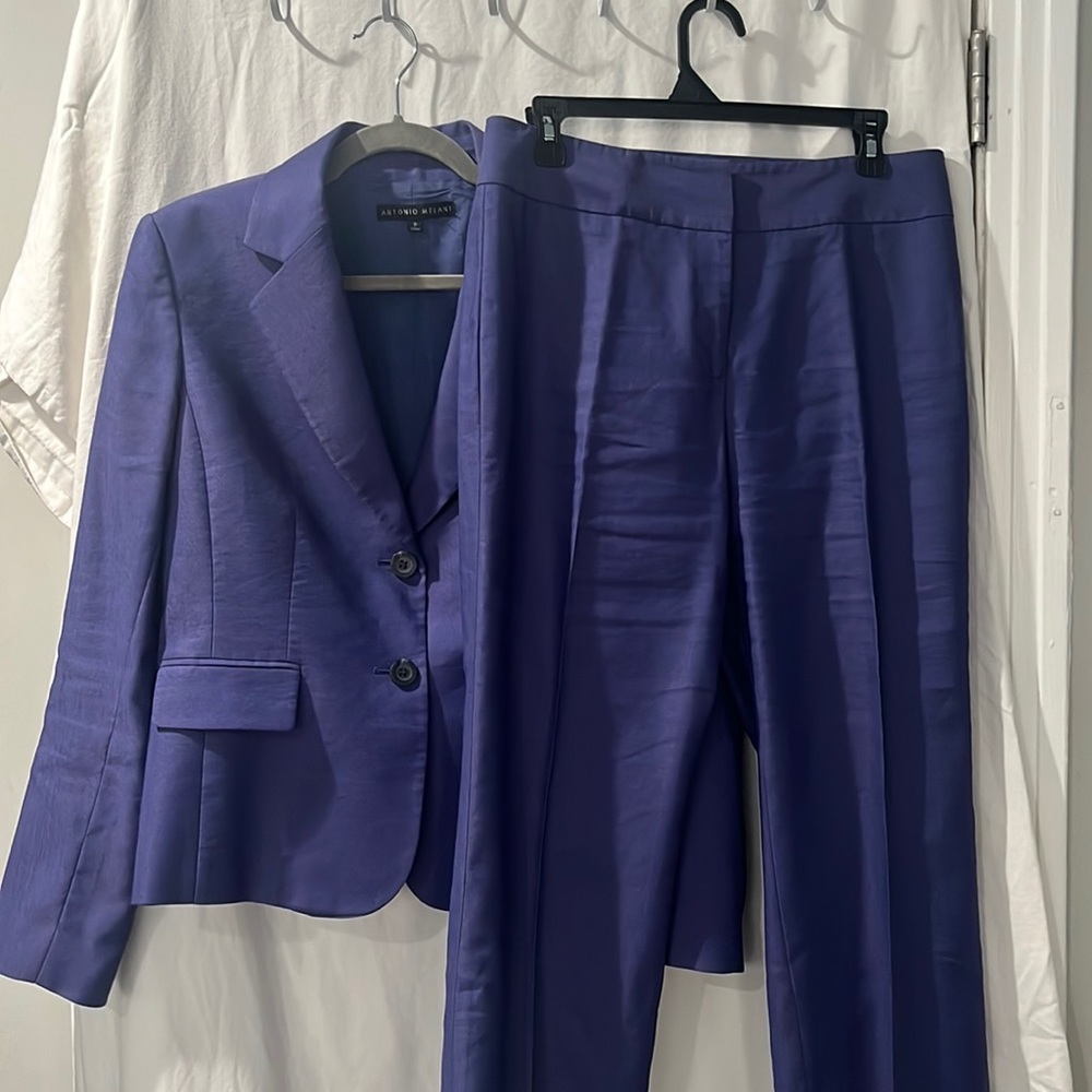 Antonio Melani Pant Suite- purple, excellent condition